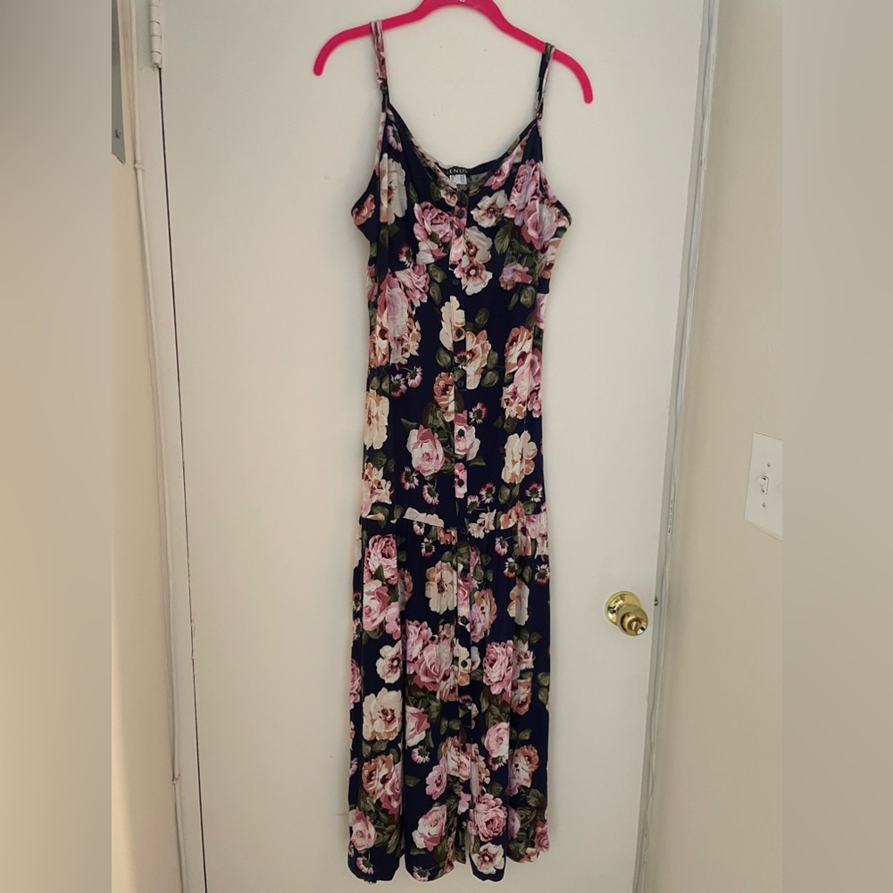Woman’s: Thin Strapped Floral long maxi dress Size:XL